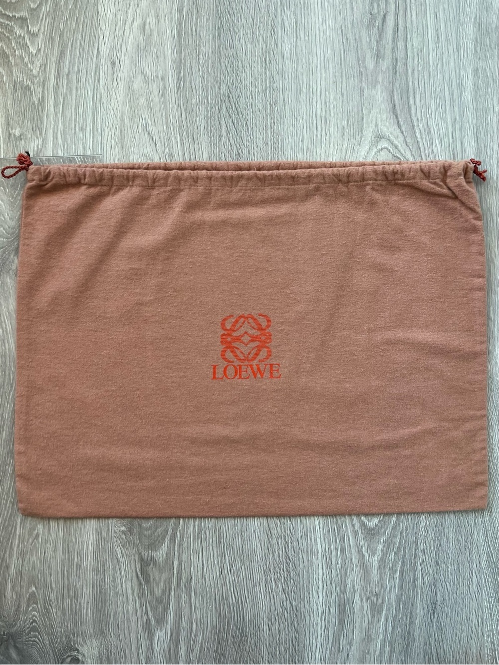 Loewe dust bag (C423)
